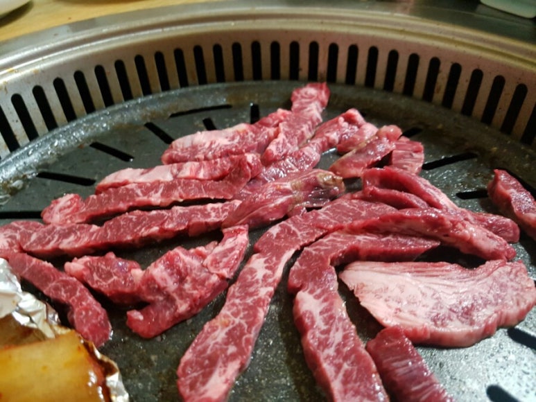 영천생고기식당 이미지