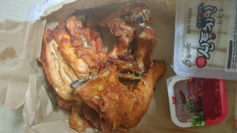 신통치킨 이미지