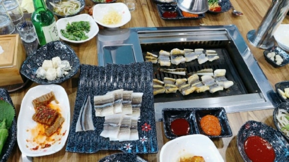 용남장어숯불구이 이미지