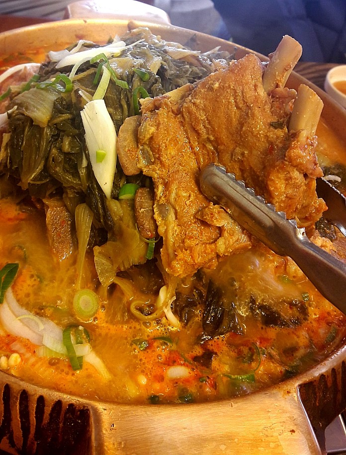 천천만만 감자탕 이미지