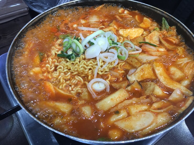 신촌떡볶이 이미지