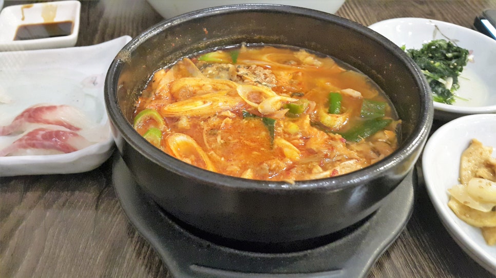 동하물회 이미지