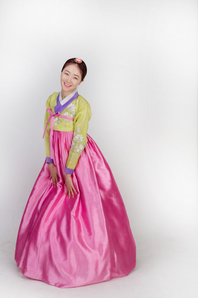 화홍한복 이미지