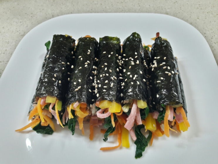 꼬맹이김밥 이미지