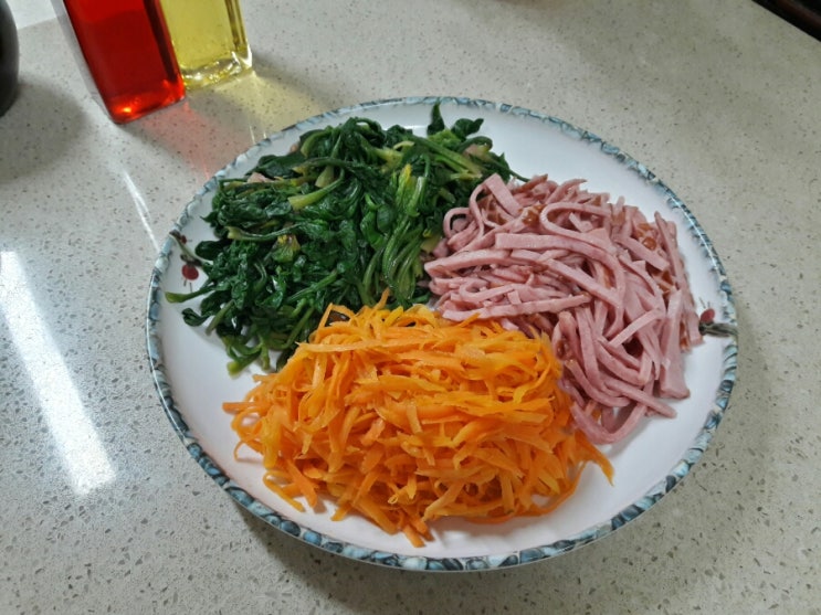 꼬맹이김밥 이미지