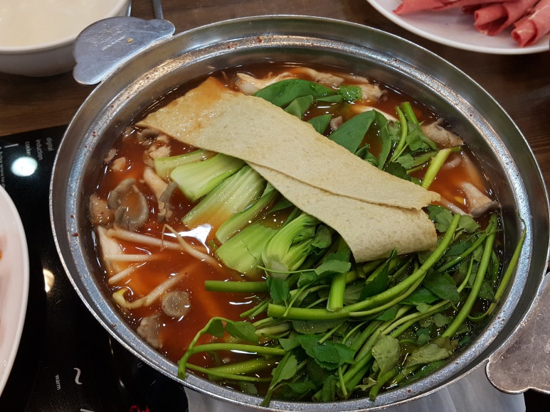 동촌동샤브칼국수 이미지