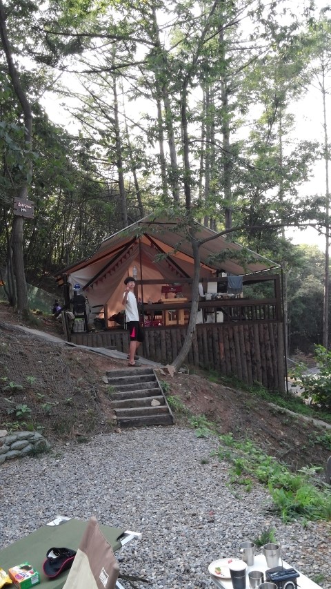 산속캠핑장민박 이미지