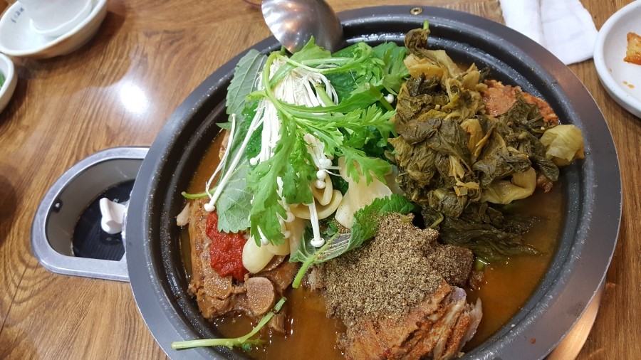 새청기와식당 이미지