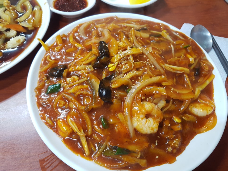 폴인커피 이미지