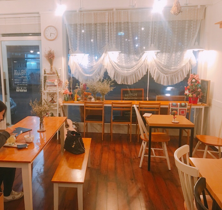 사월의레나 이미지