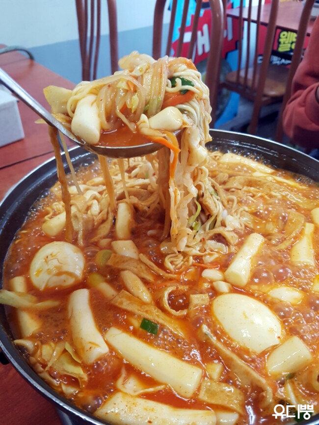 엄마네떡볶이 이미지