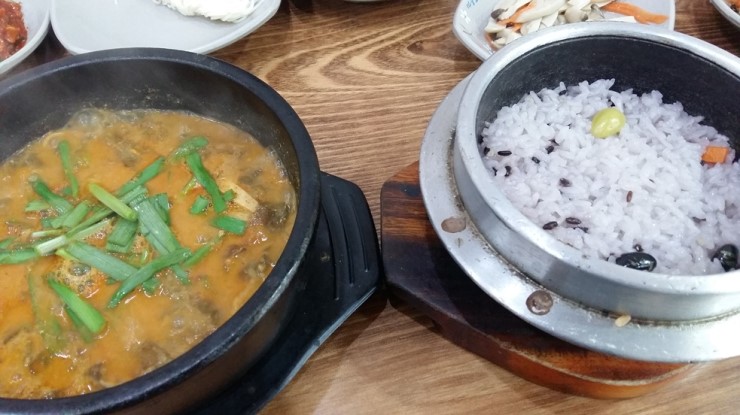 한그릇식탁 이미지