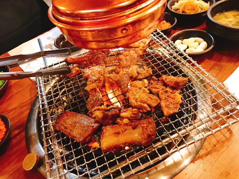 명동돼지한마리 이미지