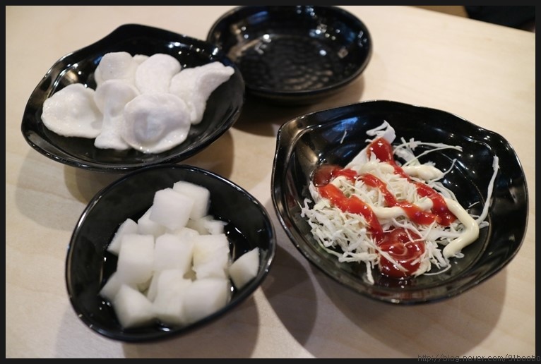 유명닭집 이미지