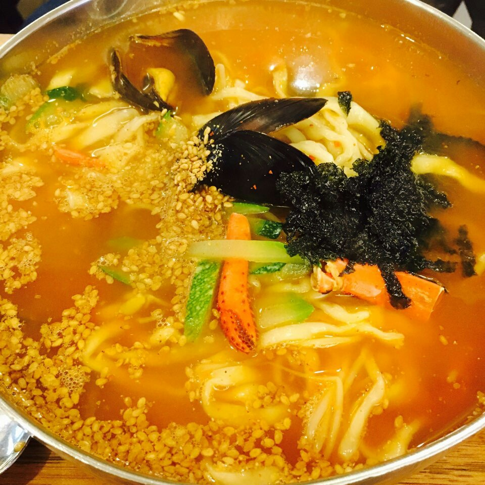 동이칼국수 이미지