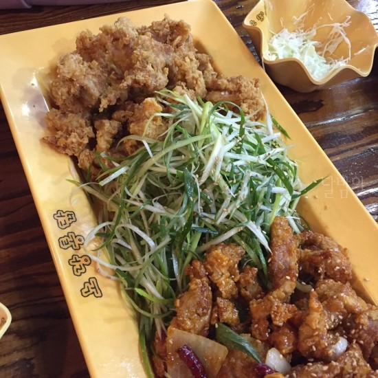 노랑통닭 이미지