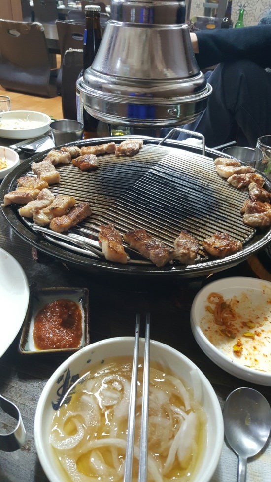 왕코네화로구이 이미지