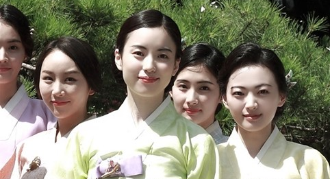 연홍패션 이미지