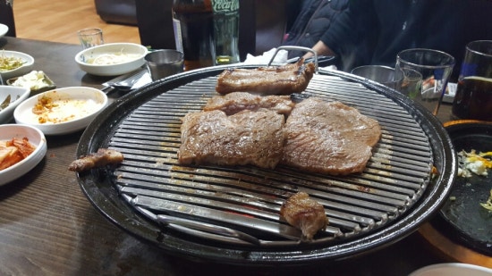 왕코네화로구이 이미지