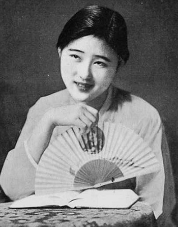 연홍패션 이미지