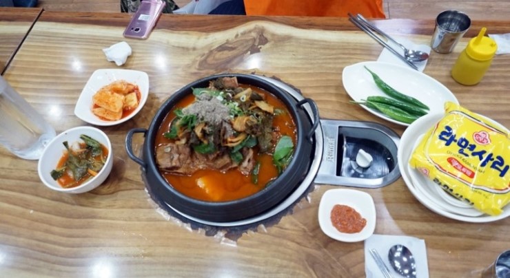 이대조뼈다귀 이미지