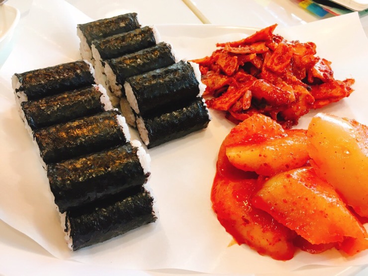 명가충무김밥 이미지
