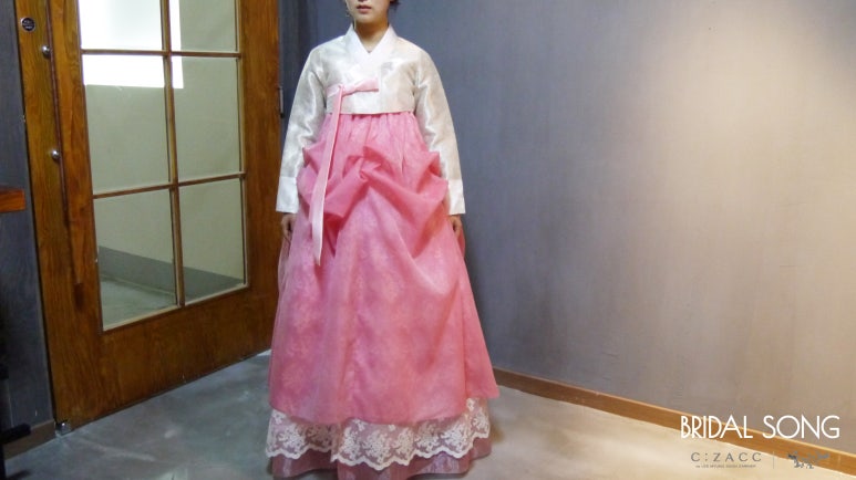 황금단한복 이미지