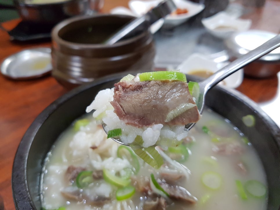 가마솥투뿔곰탕양곰탕 이미지