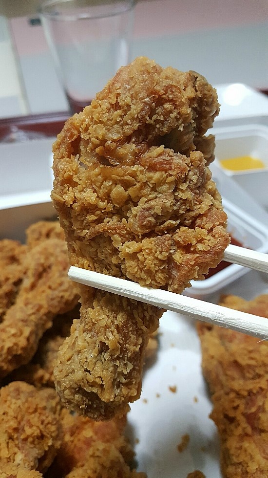 네네후라이드치킨 이미지