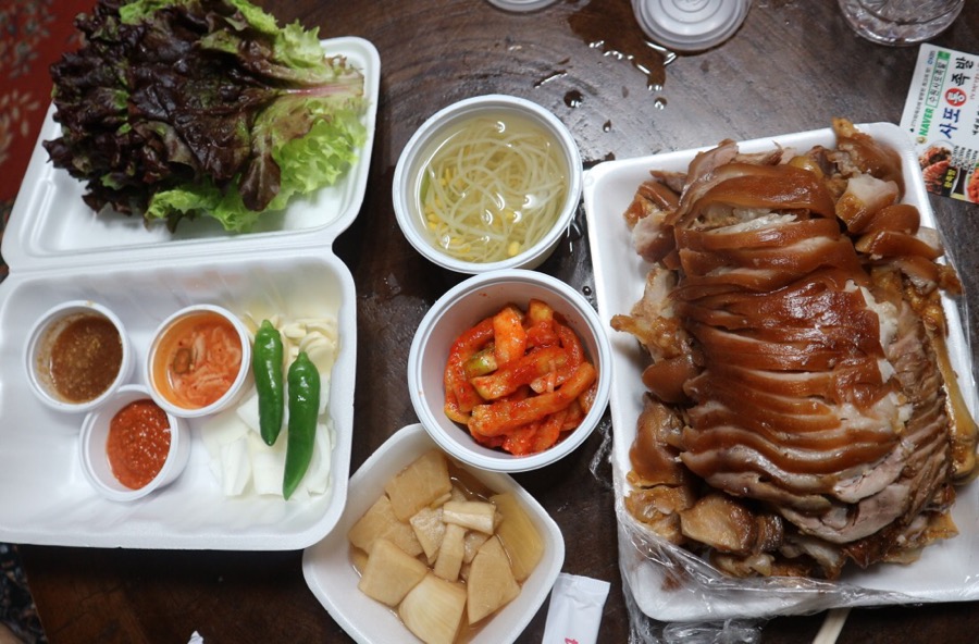 사또통족발 이미지