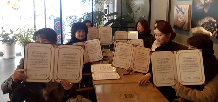 일곱색깔치과 이미지