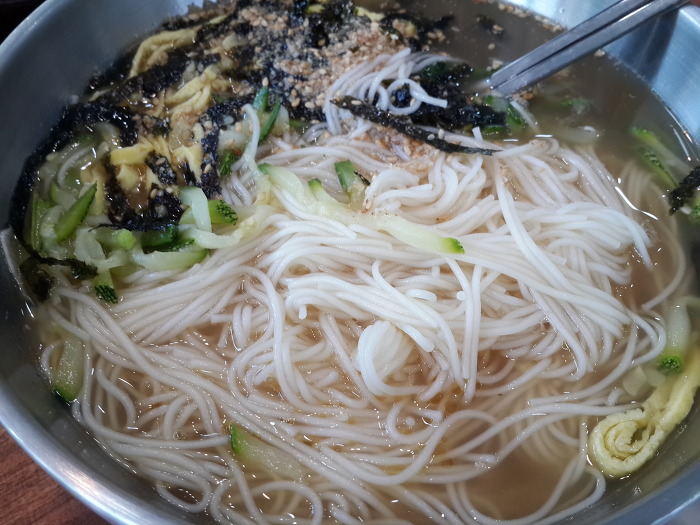 달인이금애잔치국수 이미지