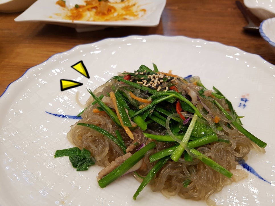 옛날들깨칼국수 이미지