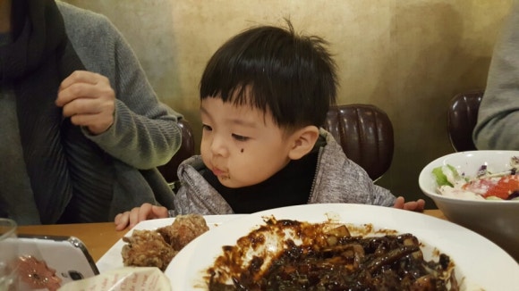 두남자의식탁 이미지