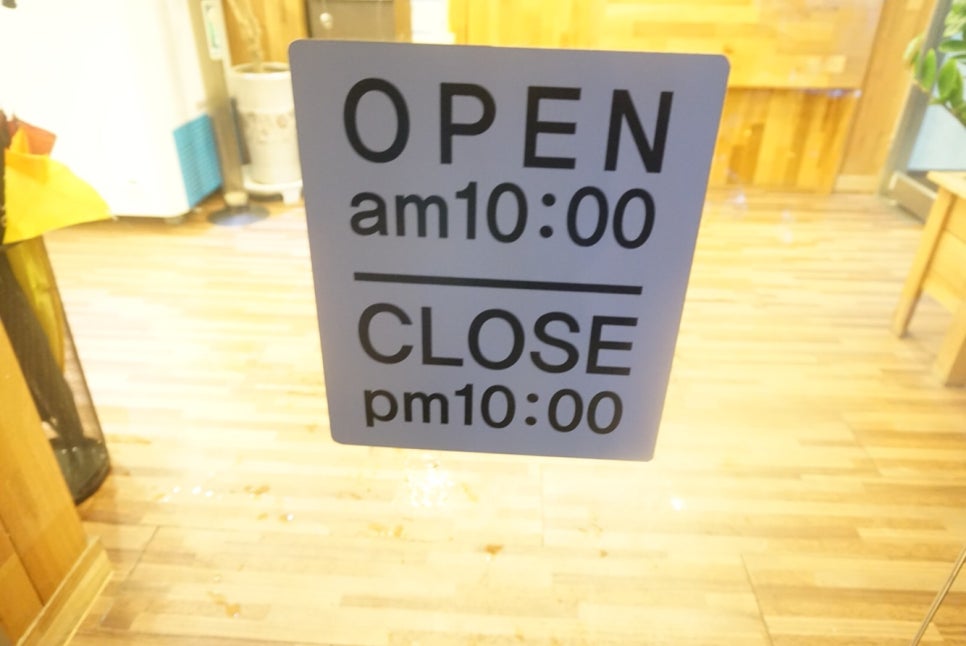 해변의 꽃게 이미지