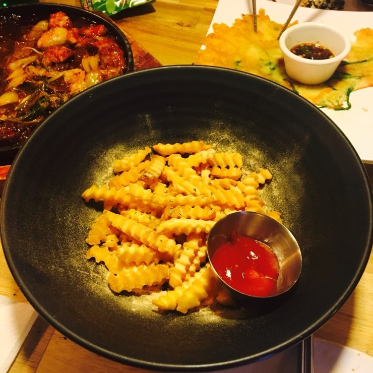청춘상회 이미지
