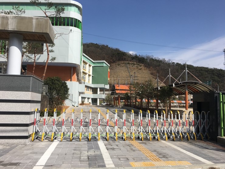 지한초등학교 이미지
