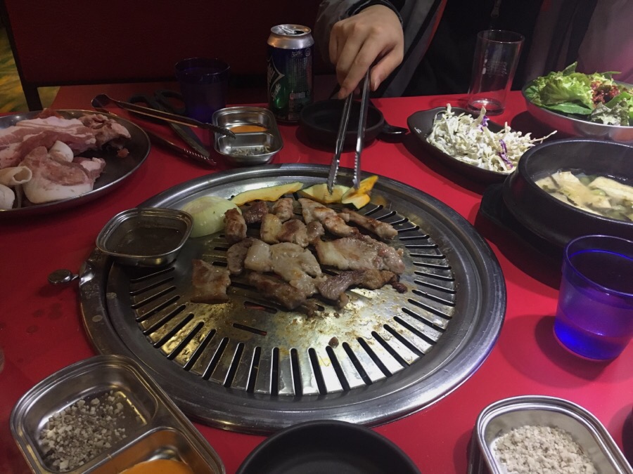주유소(酒有所) 이미지