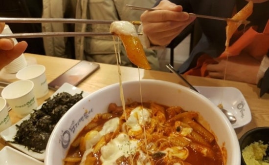 불닭발땡초동대문엽기떡볶이부산 이미지