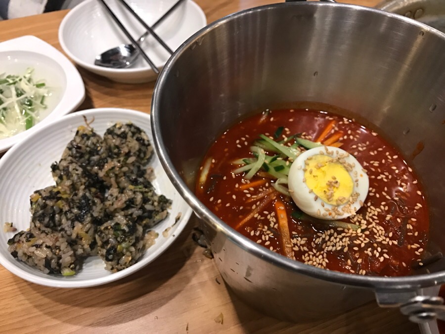 안씨족발 이미지