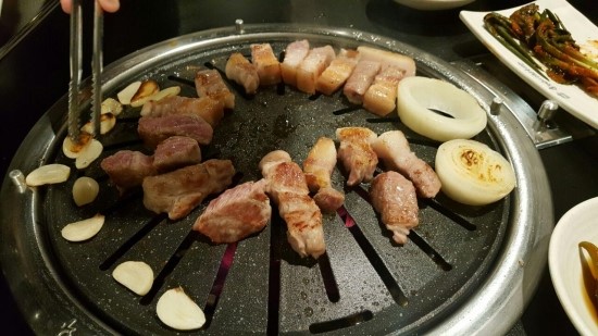 촌돼지마을 이미지