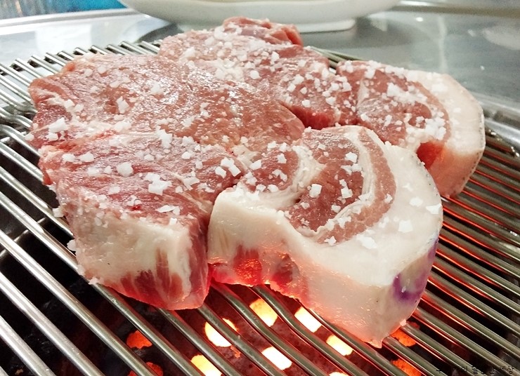 제주돼지연탄구이 이미지