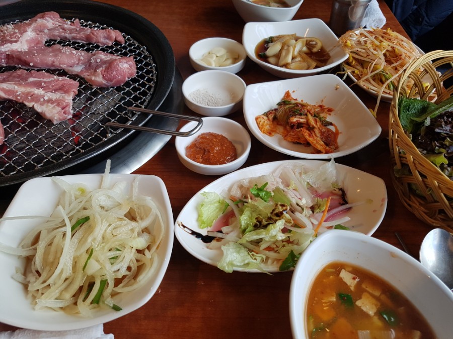 참숯돼지갈비 이미지
