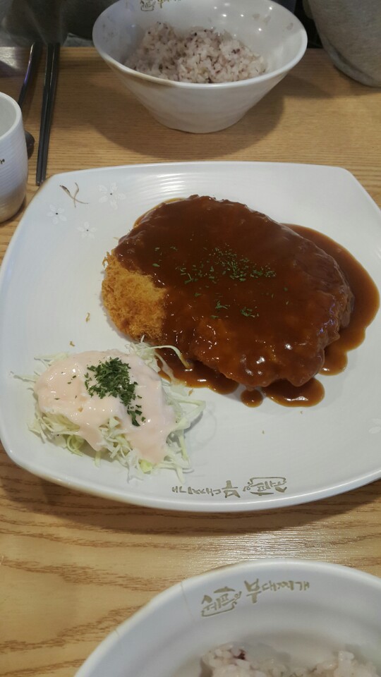 쉐프의부대찌개 이미지