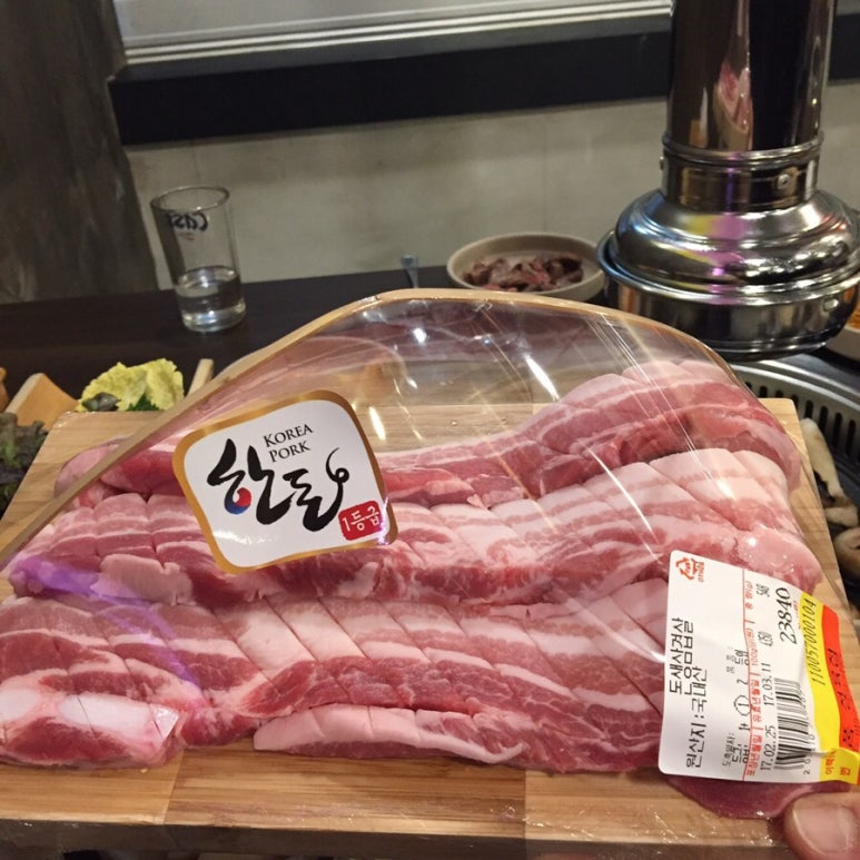 진품고기식당 이미지