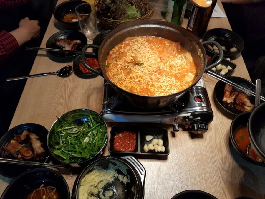 진배족발 이미지
