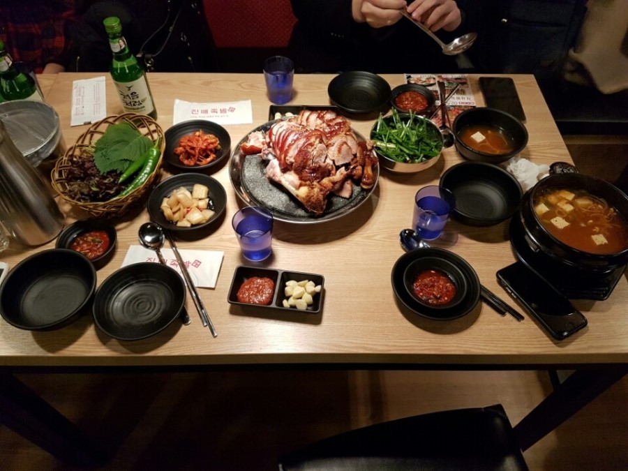 진배족발 이미지