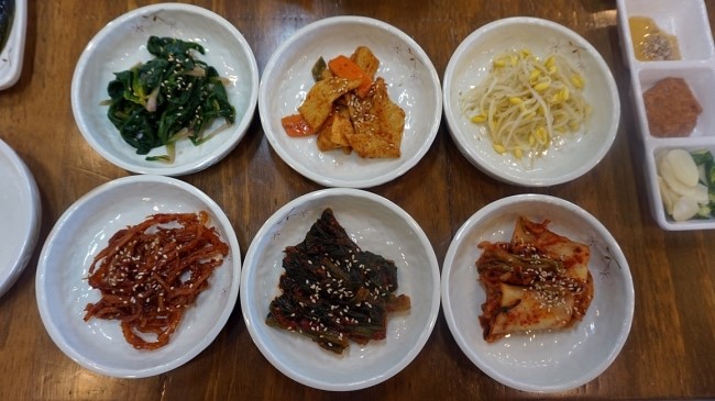 할매보쌈부대찌개 이미지