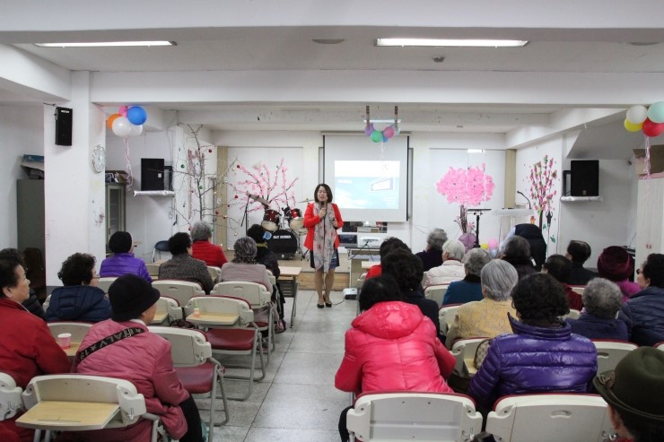 스펀지교육연구소 이미지