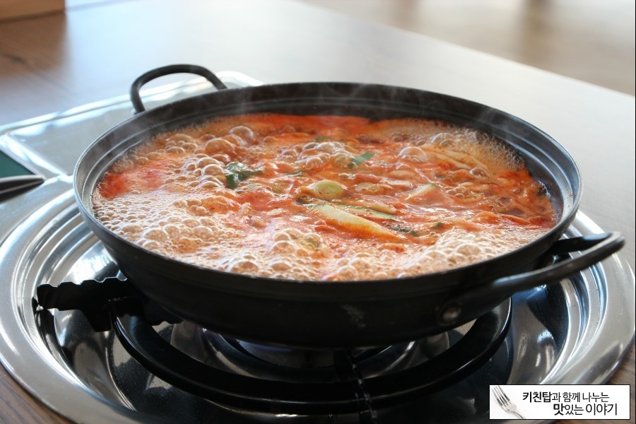 궁중해물칼국수 이미지